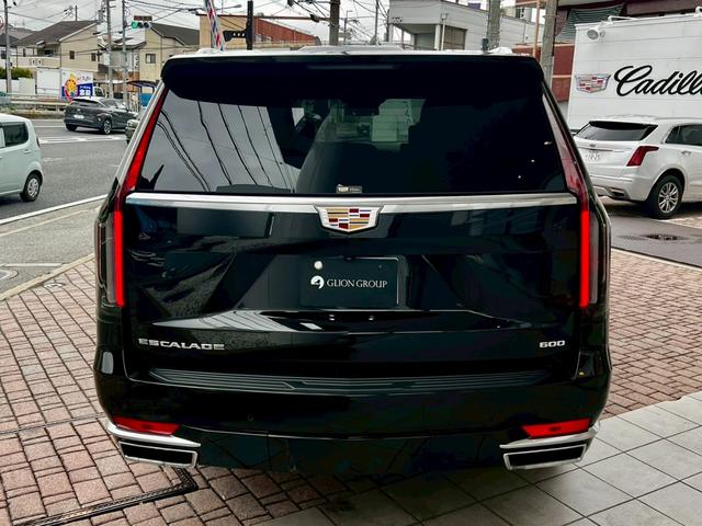 CADILLAC CADILLAC ESCALADE PLATINUM