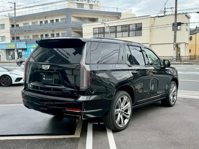 CADILLAC CADILLAC ESCALADE SPORT