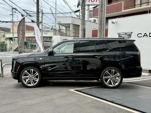 CADILLAC CADILLAC ESCALADE SPORT