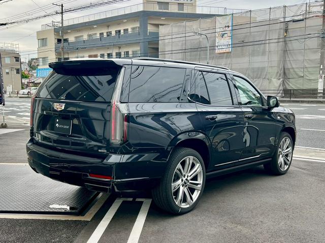 CADILLAC CADILLAC ESCALADE SPORT