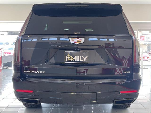 CADILLAC CADILLAC ESCALADE SPORT
