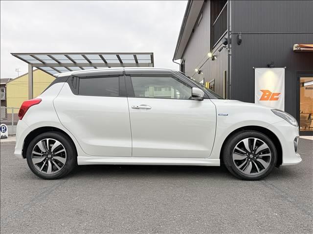 SUZUKI SWIFT HYBRID RS