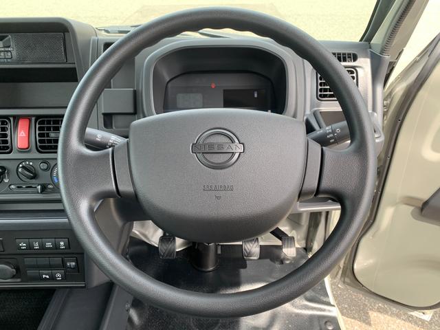 NISSAN CLIPPER TRUCK DX NOUHAN