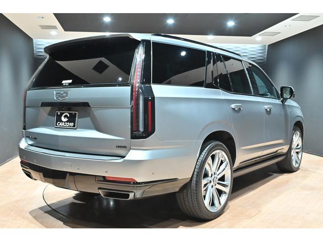 CADILLAC CADILLAC ESCALADE SPORT LAUNCH EDITION