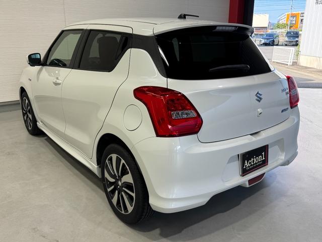 SUZUKI SWIFT HYBRID RS