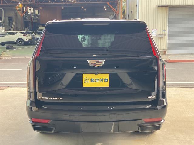 CADILLAC CADILLAC ESCALADE SPORT