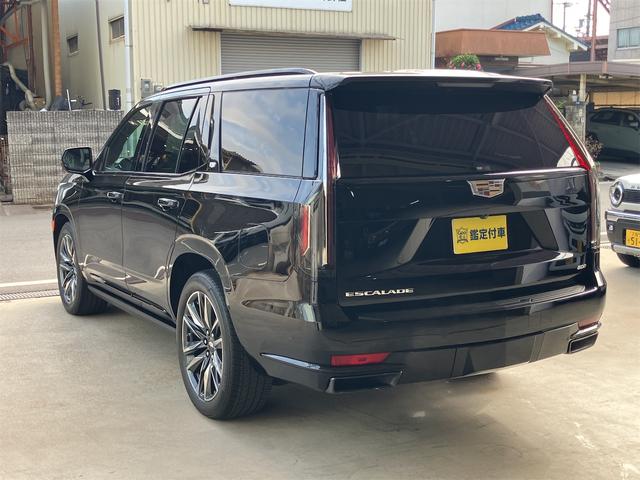 CADILLAC CADILLAC ESCALADE SPORT