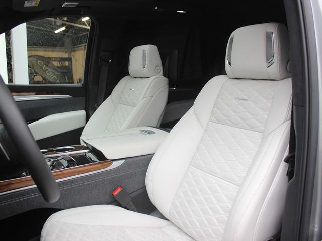 CADILLAC CADILLAC ESCALADE SPORT
