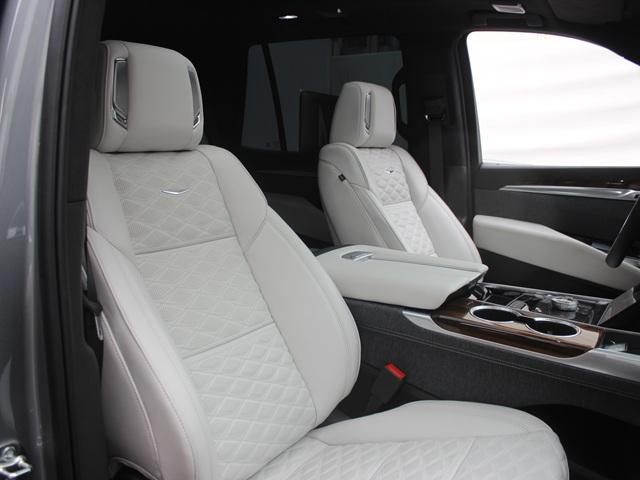 CADILLAC CADILLAC ESCALADE SPORT