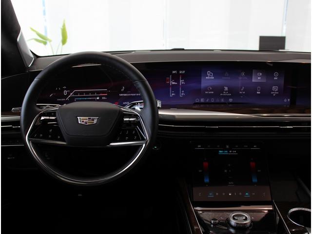 CADILLAC CADILLAC ESCALADE PLATINUM