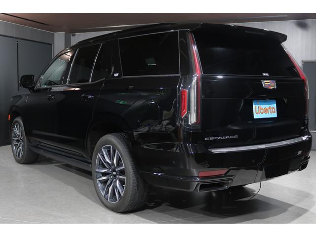 CADILLAC CADILLAC ESCALADE SPORT