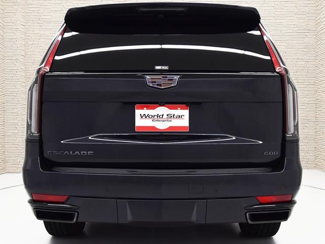 CADILLAC CADILLAC ESCALADE SPORT
