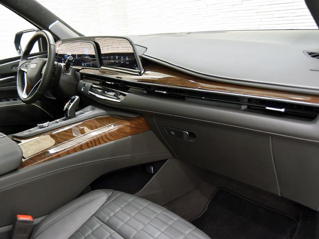 CADILLAC CADILLAC ESCALADE SPORT
