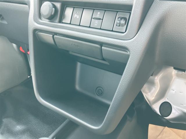NISSAN CLIPPER TRUCK DX