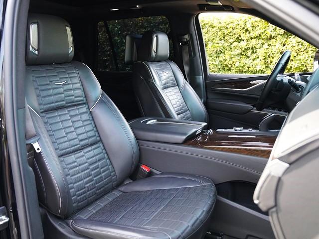 CADILLAC CADILLAC ESCALADE SPORT