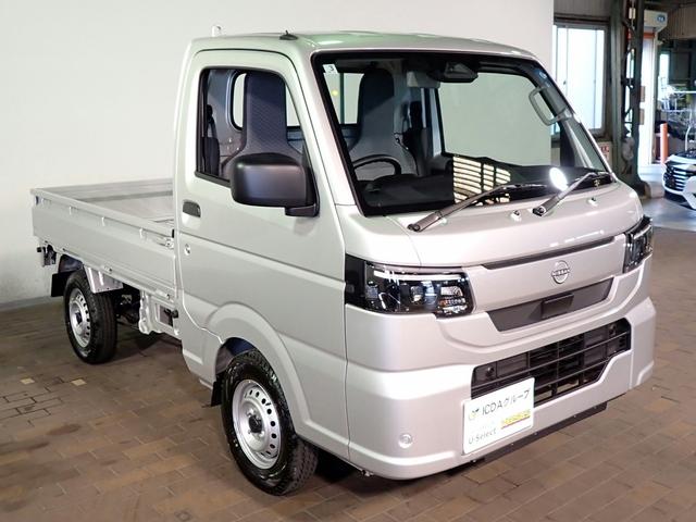 NISSAN CLIPPER TRUCK DX