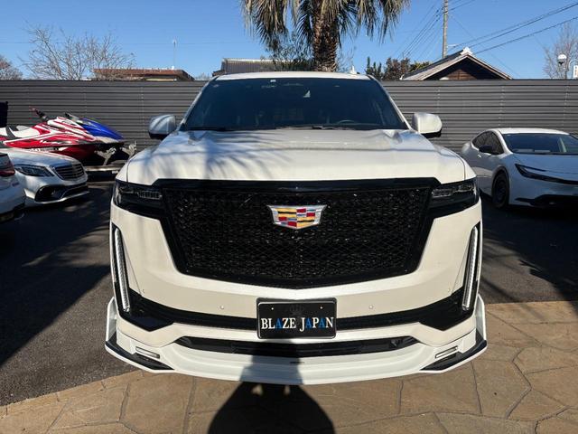 CADILLAC CADILLAC ESCALADE SPORT