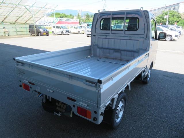 NISSAN CLIPPER TRUCK DX