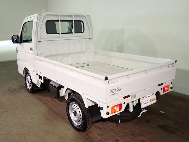 NISSAN CLIPPER TRUCK DX