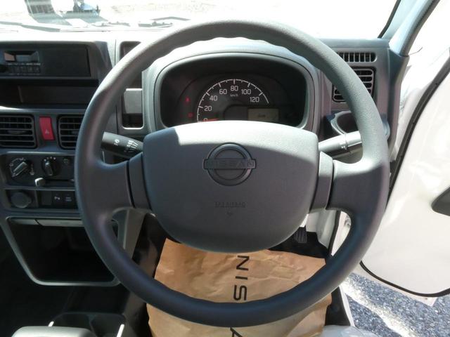 NISSAN CLIPPER TRUCK DX
