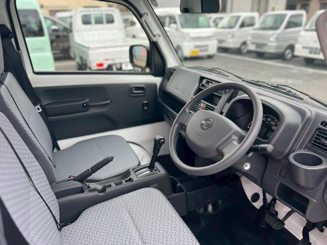 NISSAN CLIPPER TRUCK