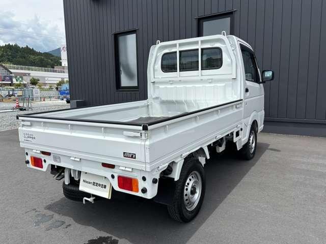 NISSAN CLIPPER TRUCK DX