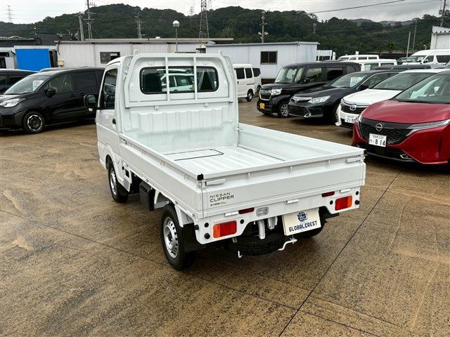 NISSAN CLIPPER TRUCK DX