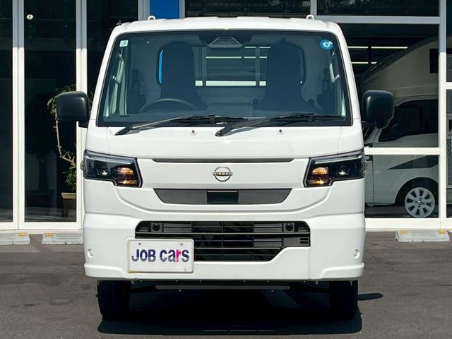NISSAN CLIPPER TRUCK DX