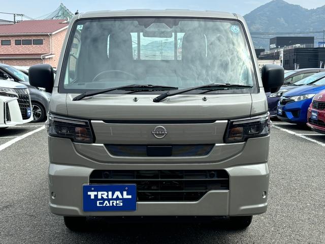 NISSAN CLIPPER TRUCK DX