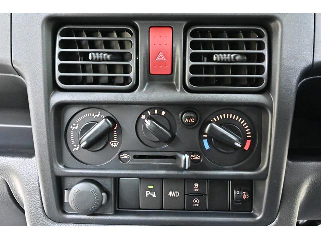 NISSAN CLIPPER TRUCK DX