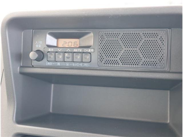 NISSAN CLIPPER TRUCK DX