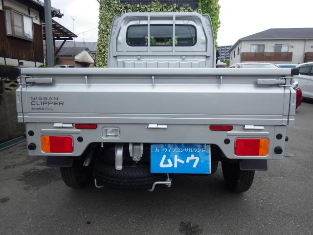 NISSAN CLIPPER TRUCK DX
