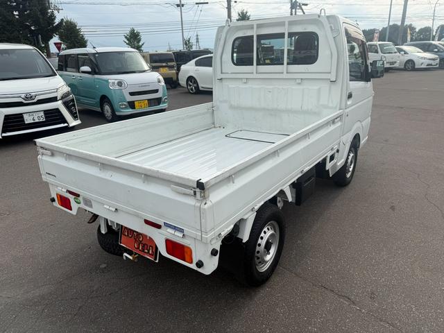 NISSAN CLIPPER TRUCK DX