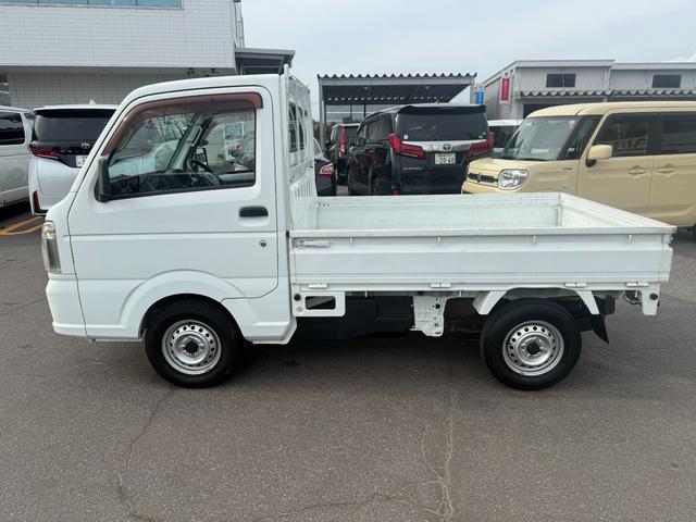 NISSAN CLIPPER TRUCK DX
