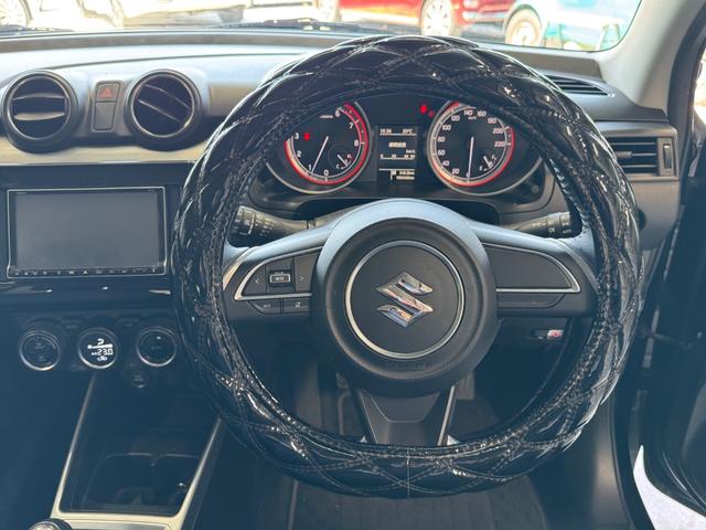 SUZUKI SWIFT RS