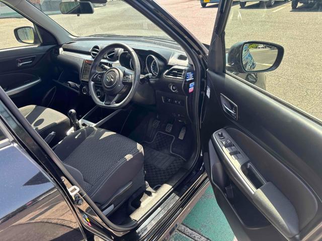 SUZUKI SWIFT RS