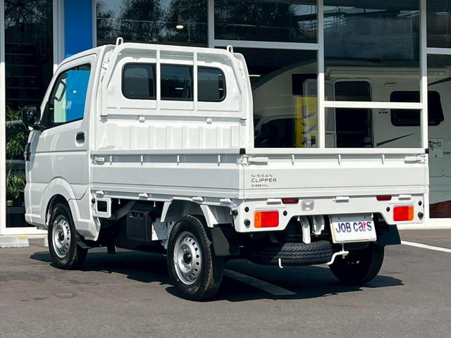 NISSAN CLIPPER TRUCK DX