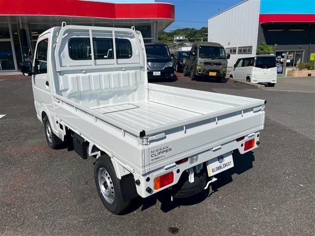 NISSAN CLIPPER TRUCK DX