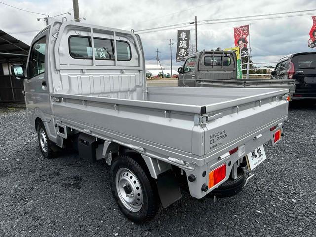 NISSAN CLIPPER TRUCK DX