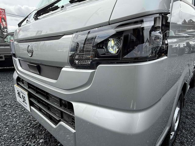 NISSAN CLIPPER TRUCK DX