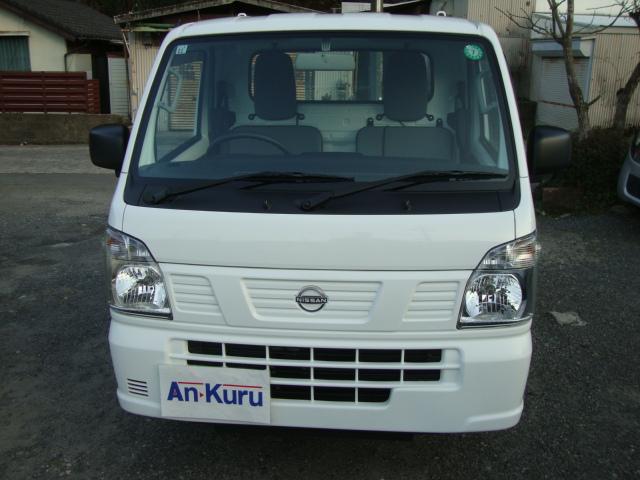 NISSAN CLIPPER TRUCK DX