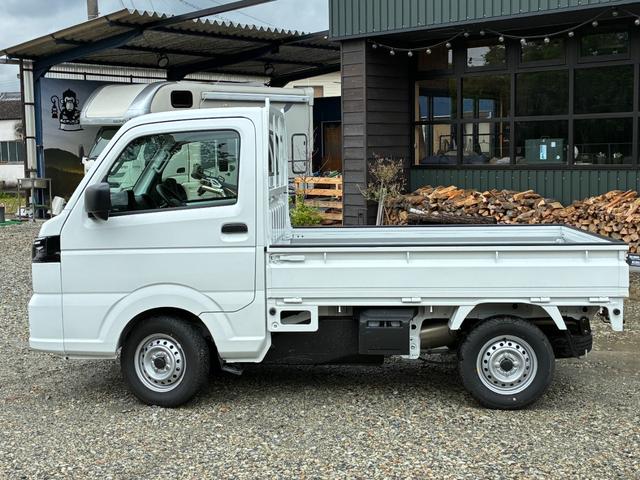 NISSAN CLIPPER TRUCK DX