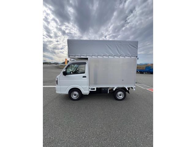 NISSAN CLIPPER TRUCK DX