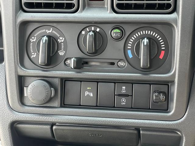 NISSAN CLIPPER TRUCK DX