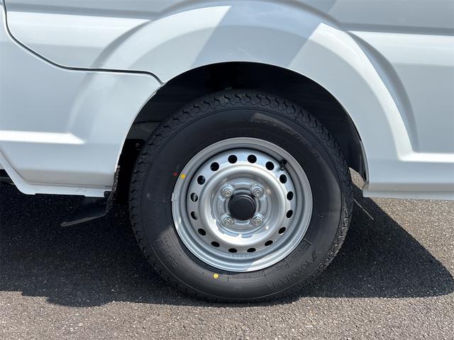 NISSAN CLIPPER TRUCK DX