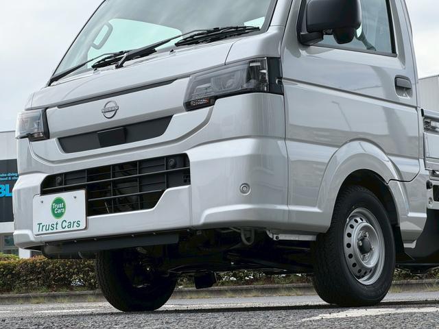 NISSAN CLIPPER TRUCK DX