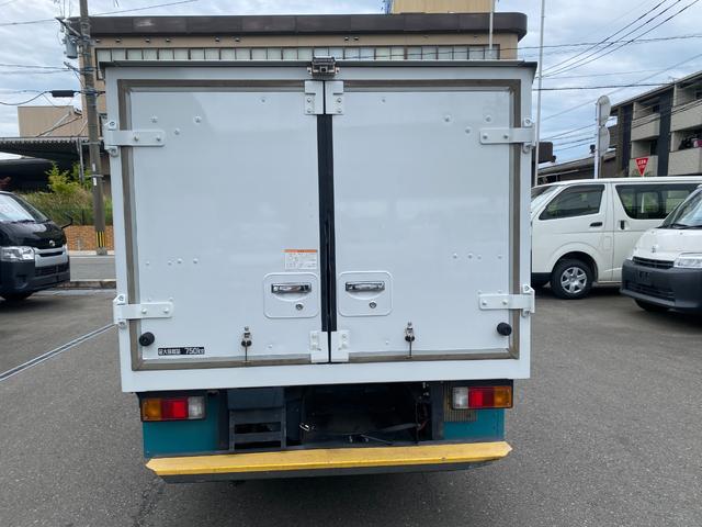 MAZDA BONGO TRUCK