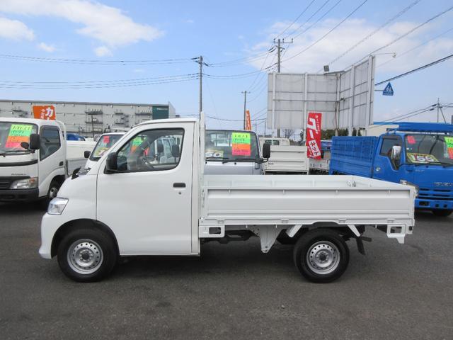 MAZDA BONGO TRUCK DX