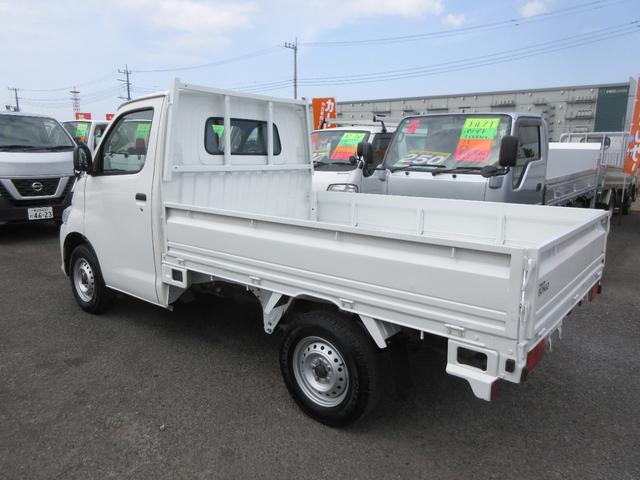 MAZDA BONGO TRUCK DX