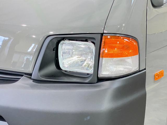 MAZDA BONGO TRUCK DX